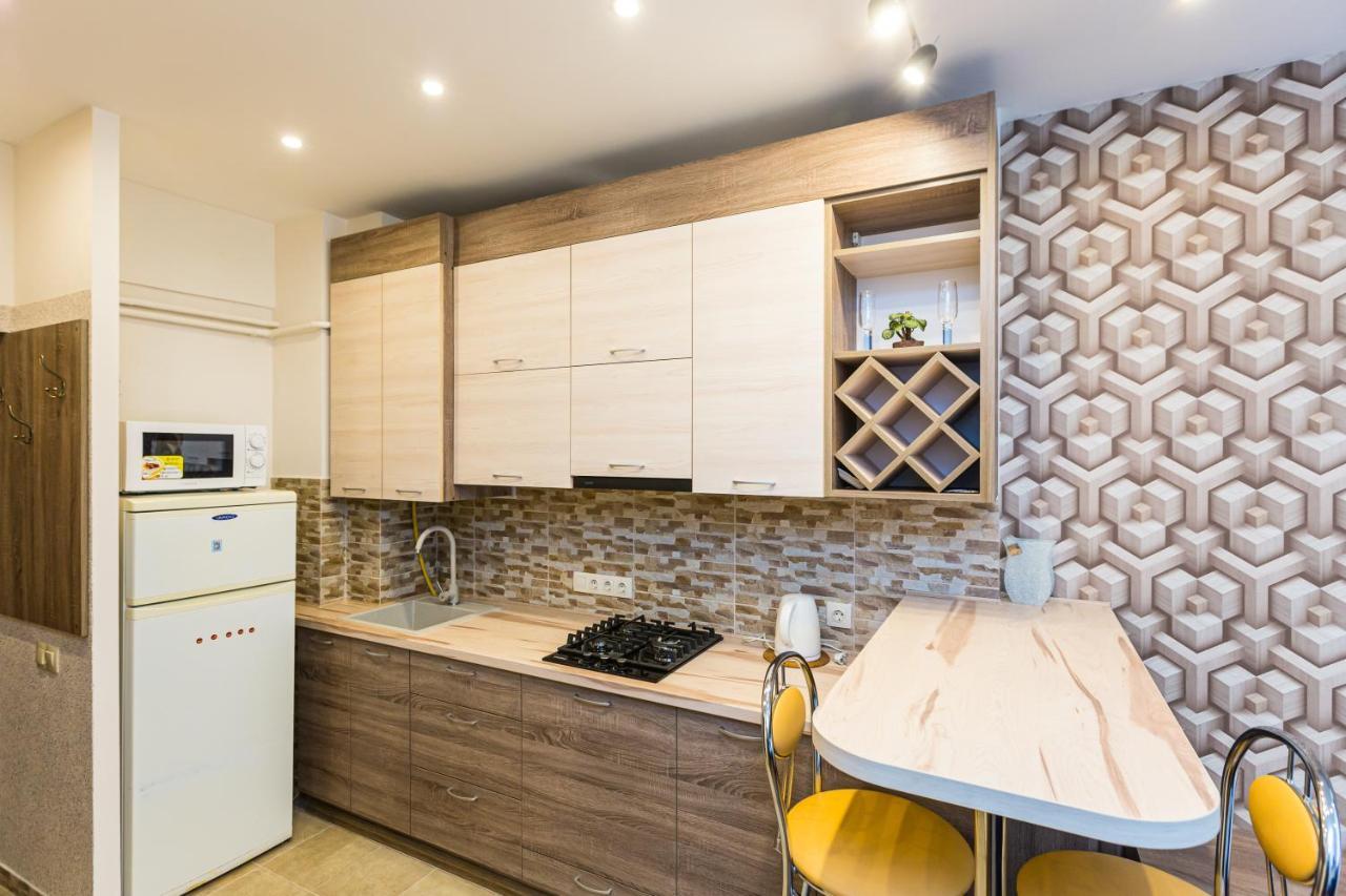 2 Kn. Romana Apartment Lviv Exterior foto